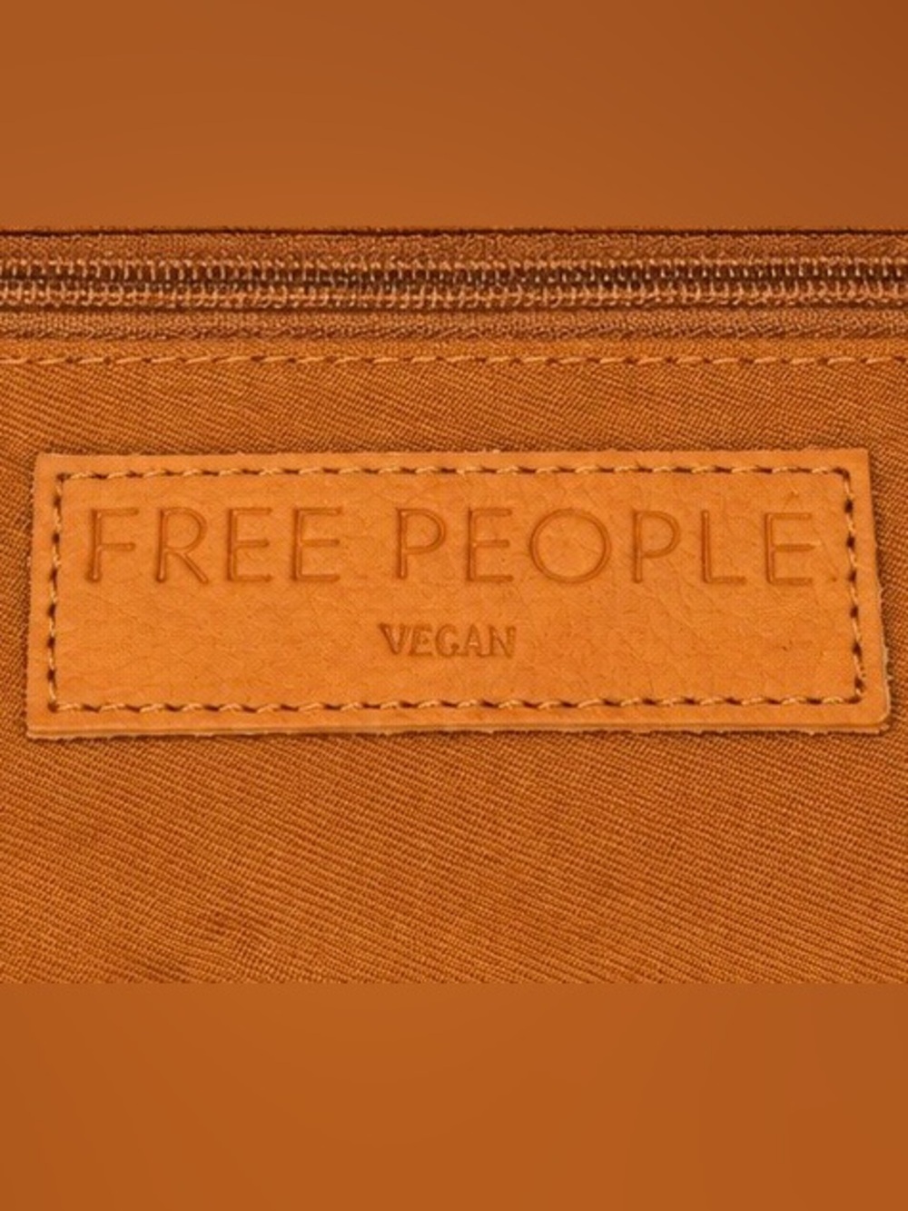Free People Vegan Leather Wristlet Wallet Cognac Brown BNWT Zip Around - Picture 3 of 5